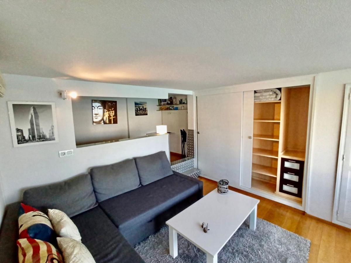 Estudio primera linea con acceso privado al mar Benidorm Esterno foto